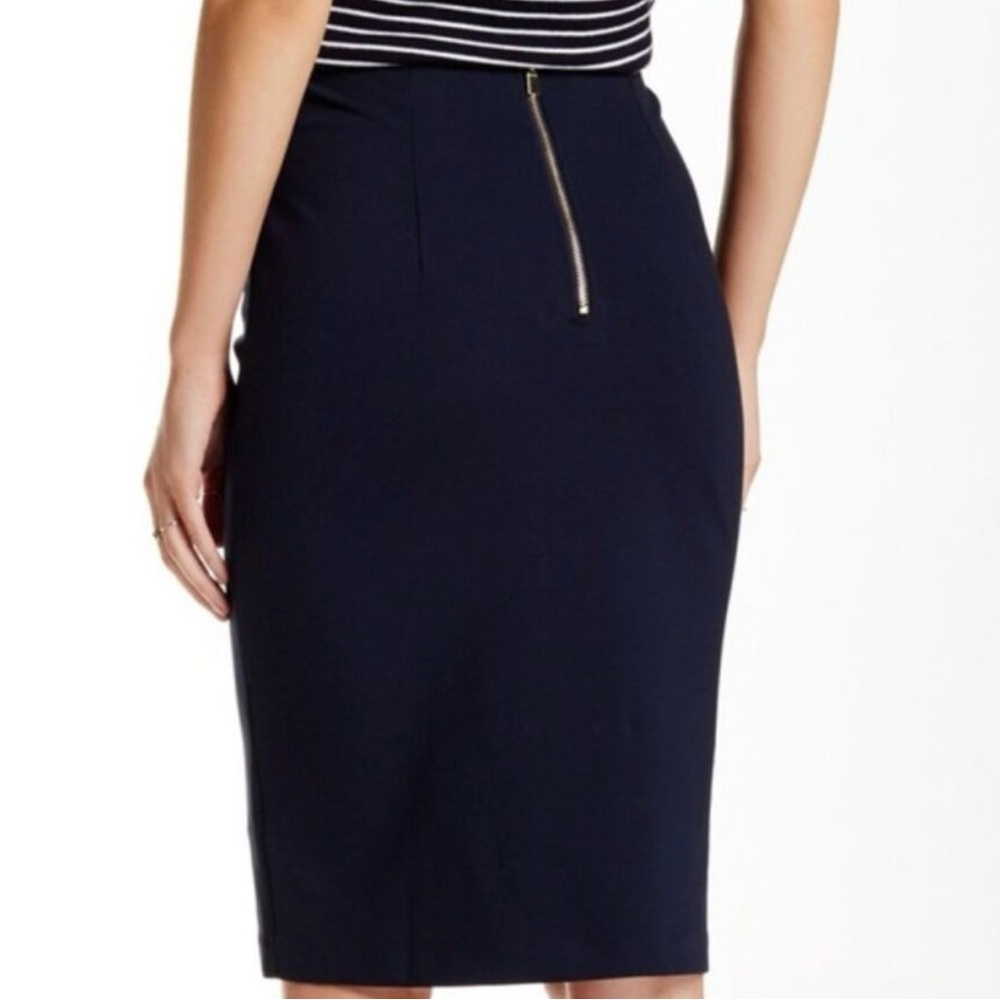 Philosophy sz 6 Classic Black Pencil Skirt Gold Zipper Stretchy
